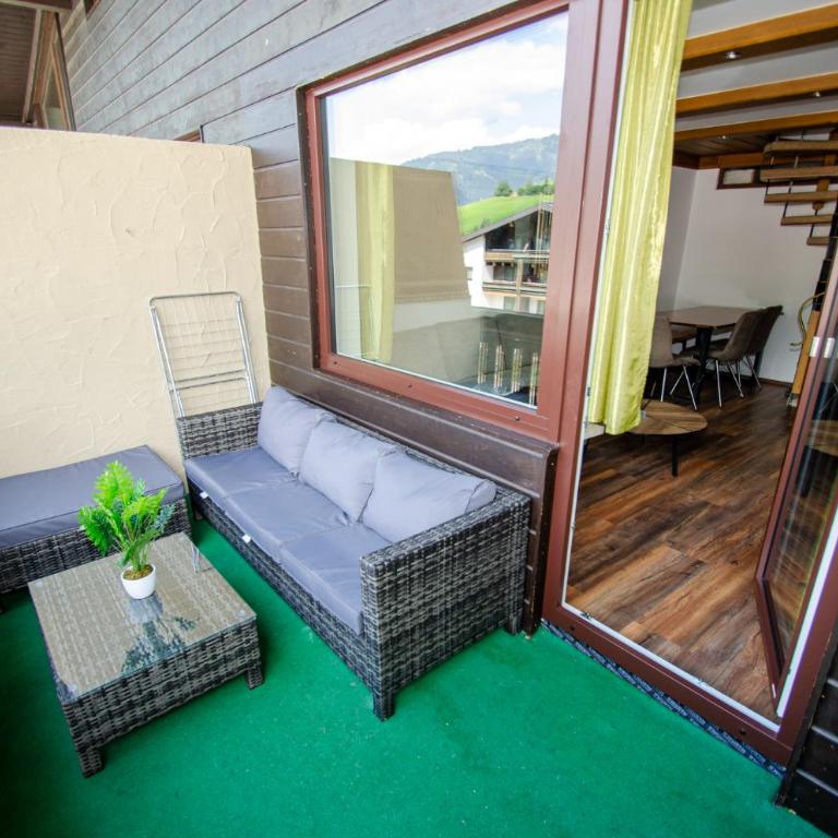 Penthouse EightyOne incl SUMMER CARD by All in One Apartments - Maisonette - 18