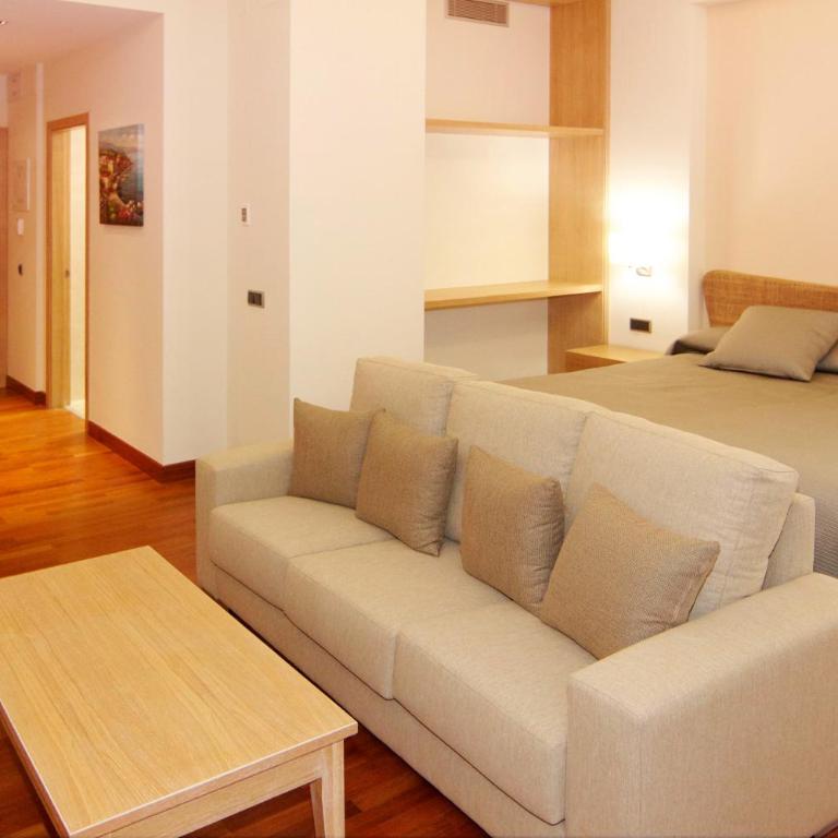 Casa Consistorial - Habitación Deluxe con cama extragrande - 18