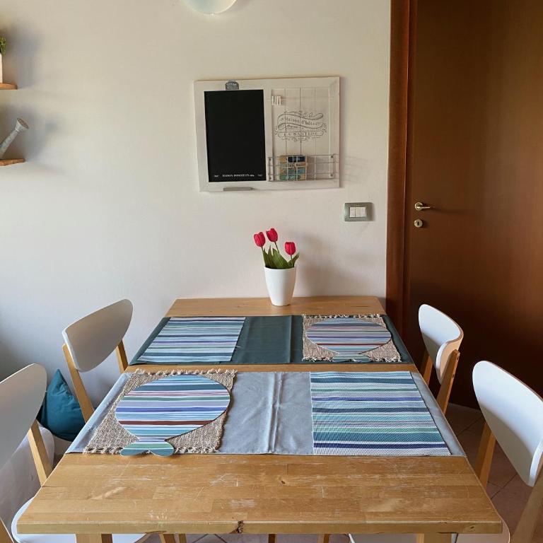 Delizioso appartamento sul verde con 3 camere da letto - Three-Bedroom Apartment - 22