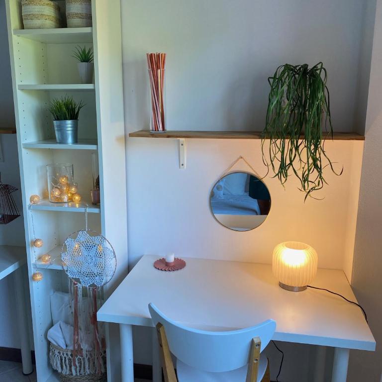 Delizioso appartamento sul verde con 3 camere da letto - Three-Bedroom Apartment - 26