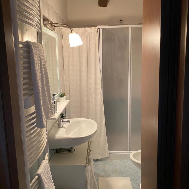 Delizioso appartamento sul verde con 3 camere da letto - Three-Bedroom Apartment - 47
