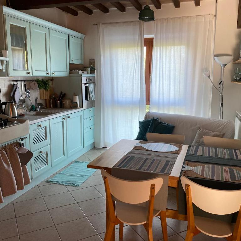 Delizioso appartamento sul verde con 3 camere da letto - Three-Bedroom Apartment - 48