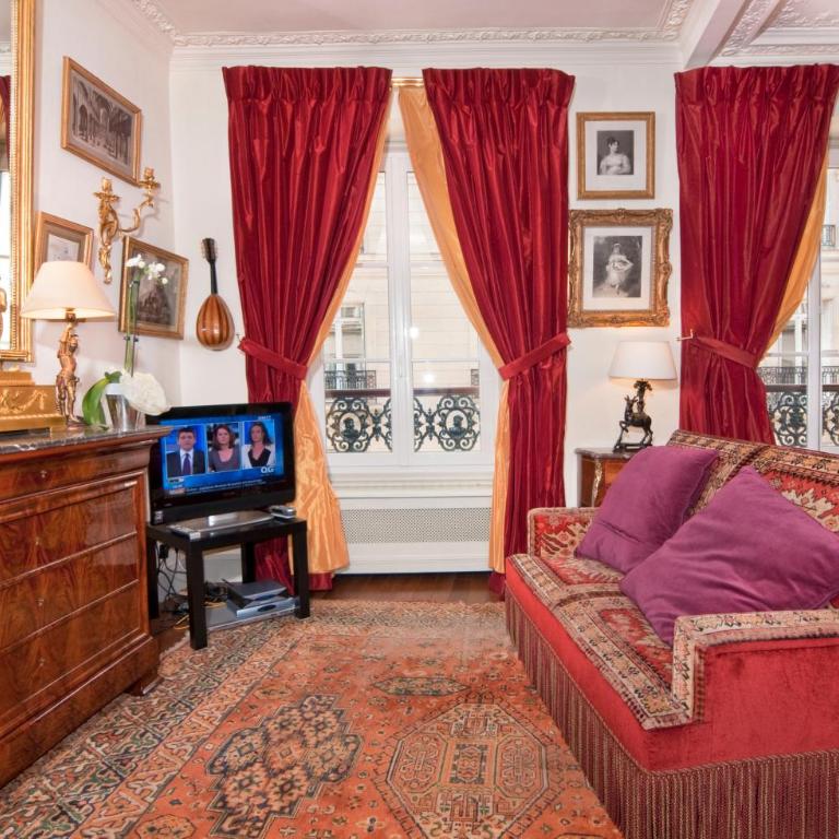 Luxury, Calm and Elegance in the heart of Champs-Elysées with a bottle of Champagne and AC - Appartement 1 Chambre - 18