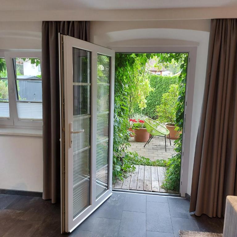 Landhaus Goldenes Kreuz - Apartment mit Terrasse - 7