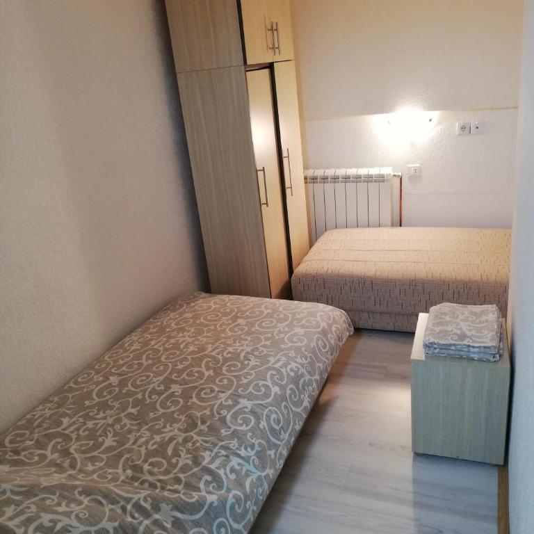 NOV-dve spavaće sobe - Two-Bedroom Apartment - 15