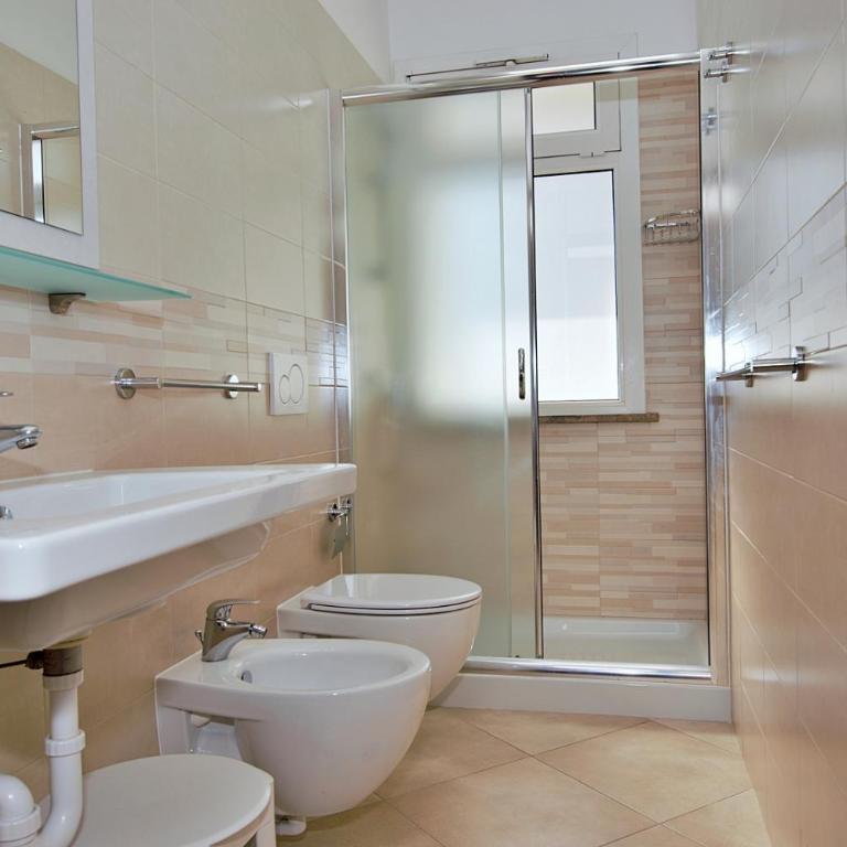 Residenza Canova - Appartamento con 2 Camere da Letto - 12