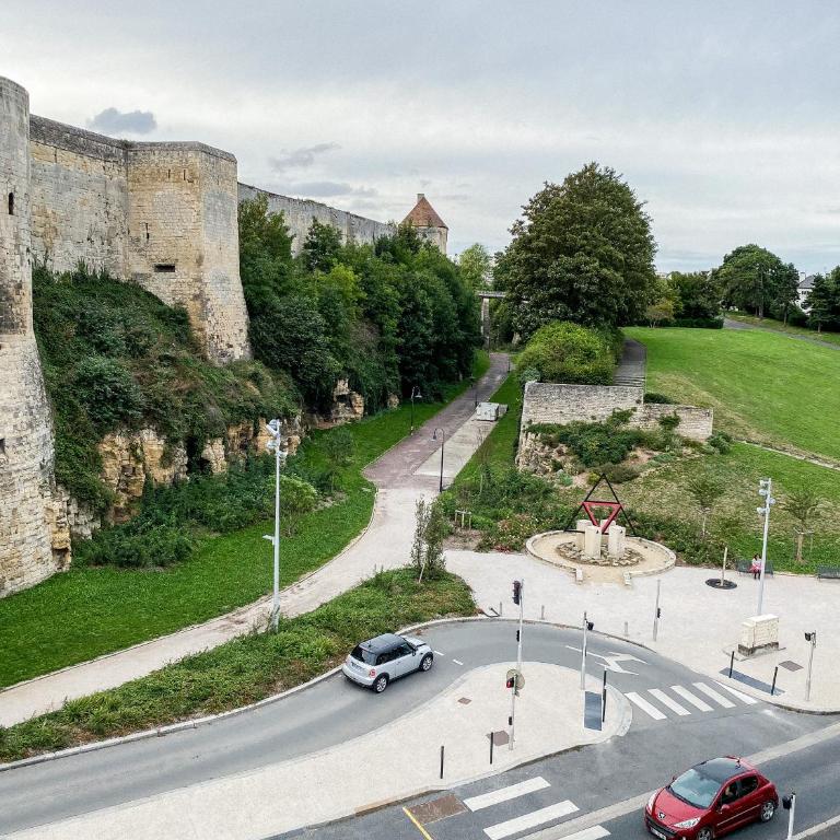 Castle - Vue sur le château - Hypercentre - One-Bedroom Apartment - 9