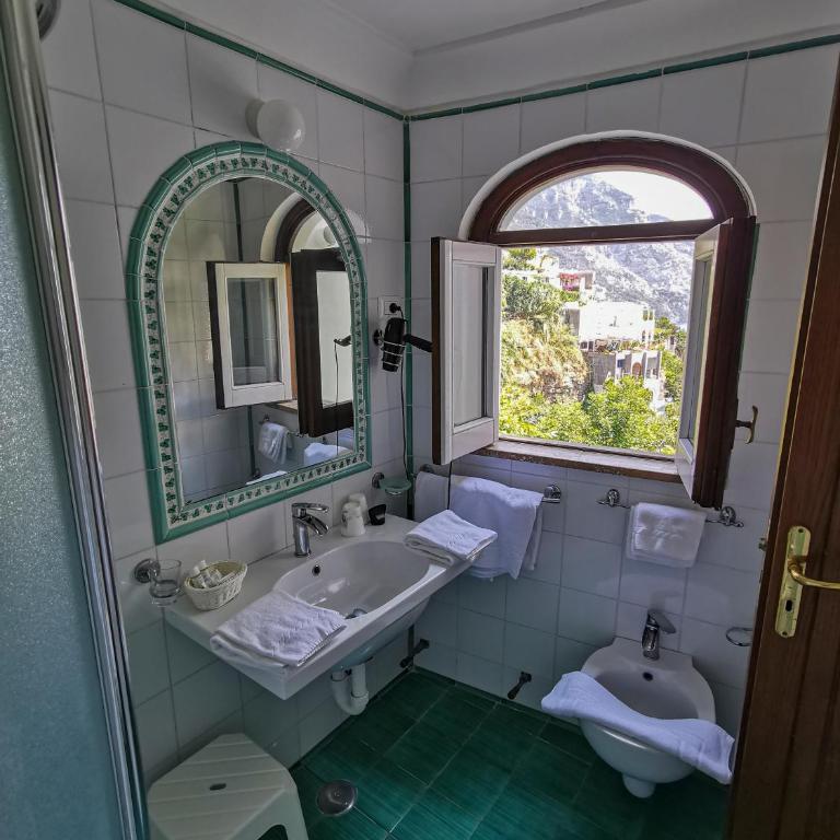 Hotel Dimora Fornillo - Camera Tripla Superior con Vista Mare - 2