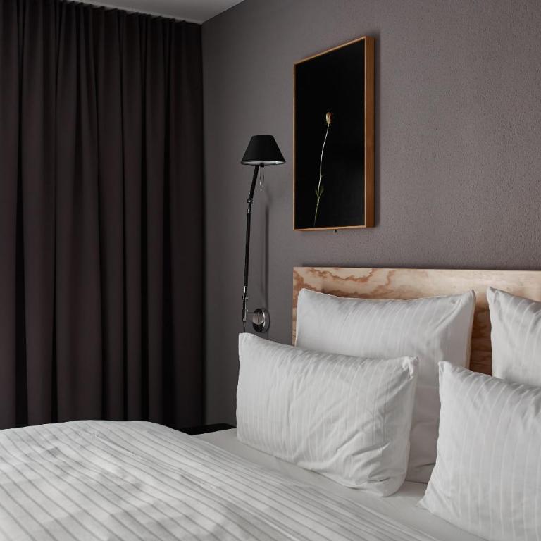 Winterfeld Guest House Bodenmais - Standard Zimmer mit Kingsize-Bett - 3