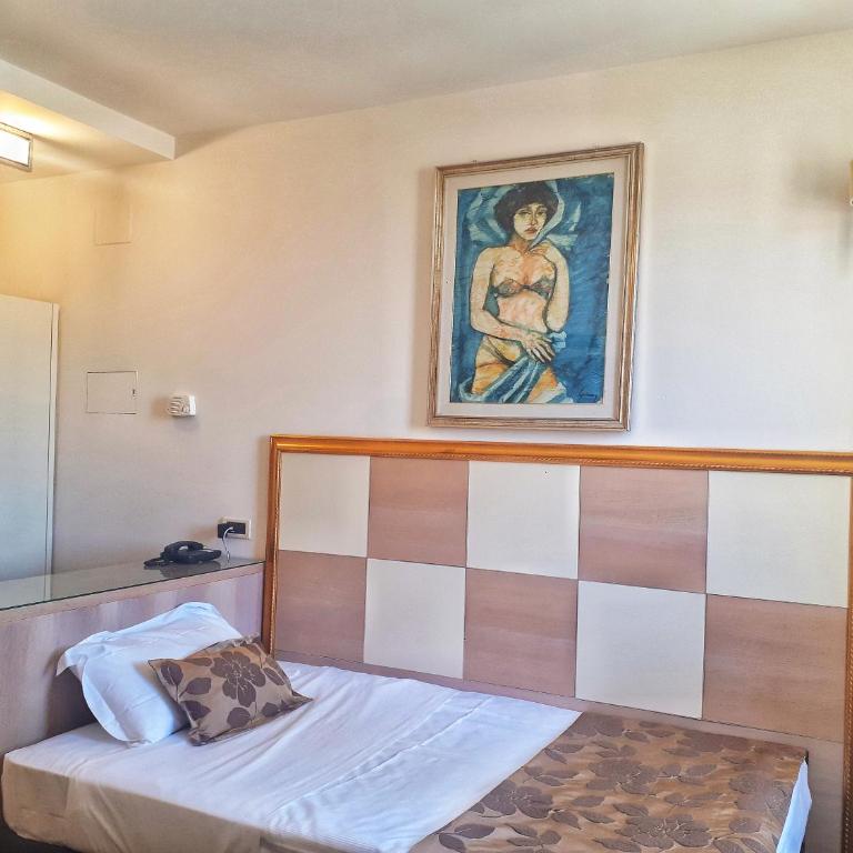 Hotel Le Chevalier - Camera Doppia con Letti Singoli - 6