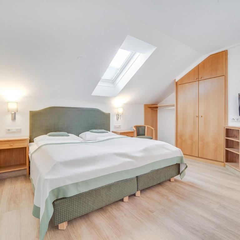 Gasthof Hotel Hauslwirt - Vierbettzimmer - 5