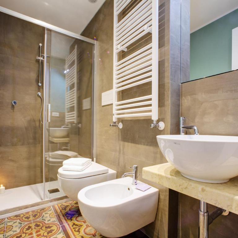 Palazzo Pastura B&B and Apartments - Deluxe Double or Twin Room - 16