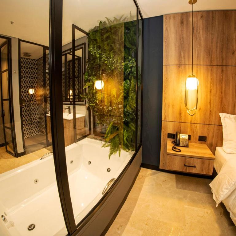Cavalta by Bernalo Hotels - Suite Deluxe con bañera de hidromasaje - 7