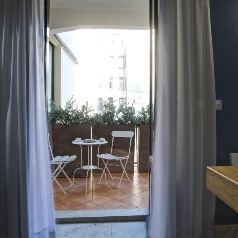 Palazzo Pastura B&B and Apartments - Deluxe Double or Twin Room - 11