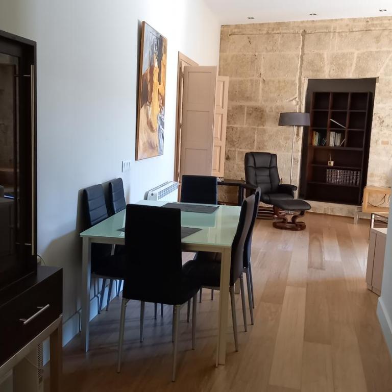 Calle Toro 2, 1º con balcones a la misma Plaza Mayor!! - Apartamento Deluxe - 10