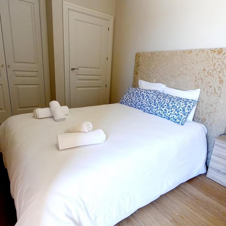 Calle Toro 2, 1º con balcones a la misma Plaza Mayor!! - Apartamento Deluxe - 7