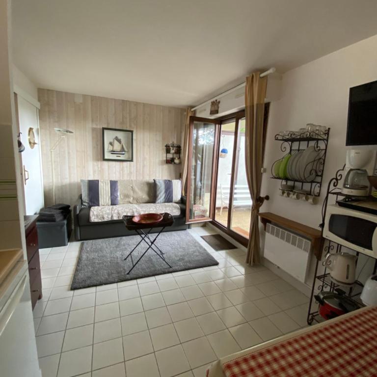 2 pièces en Rez de jardin -"Le Petit Nid" à Trouville - Appartement 1 Chambre - 1