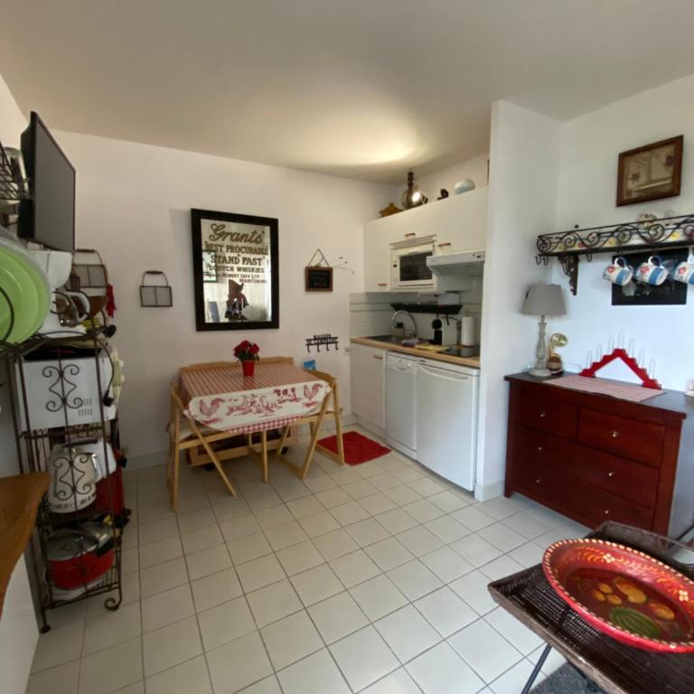 2 pièces en Rez de jardin -"Le Petit Nid" à Trouville - Appartement 1 Chambre - 4