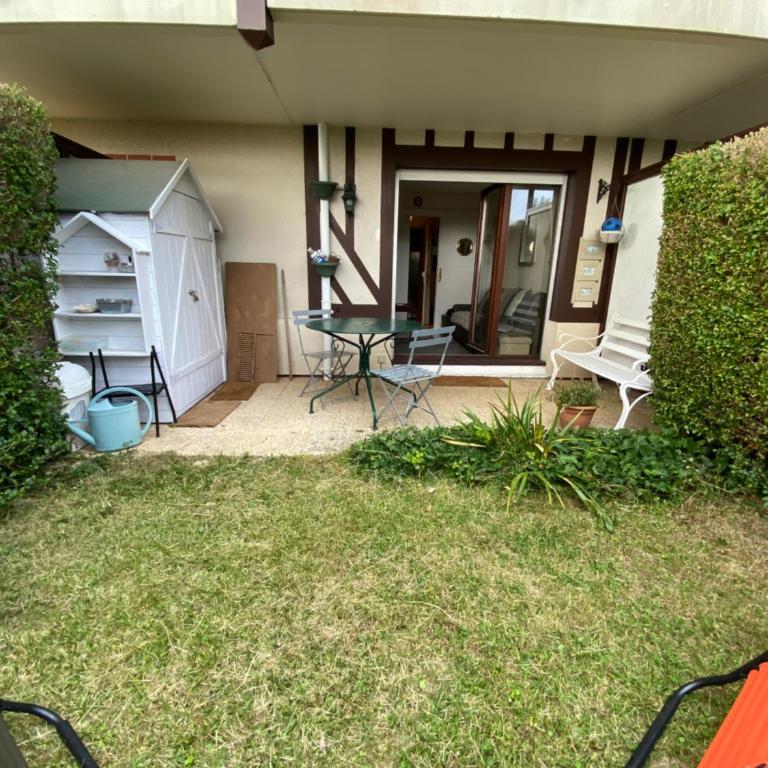 2 pièces en Rez de jardin -"Le Petit Nid" à Trouville - Appartement 1 Chambre - 5