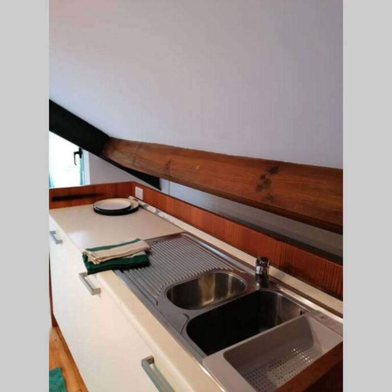 Arona 01 attic mansarda secondo piano no ascensore no hotel - Appartamento con 1 Camera da Letto - 24