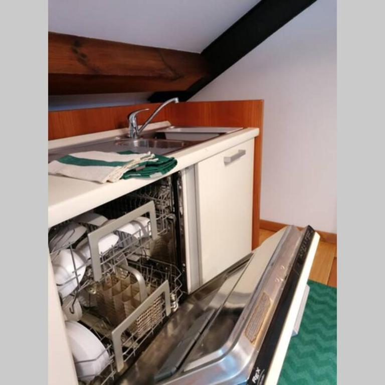 Arona 01 attic mansarda secondo piano no ascensore no hotel - Appartamento con 1 Camera da Letto - 22