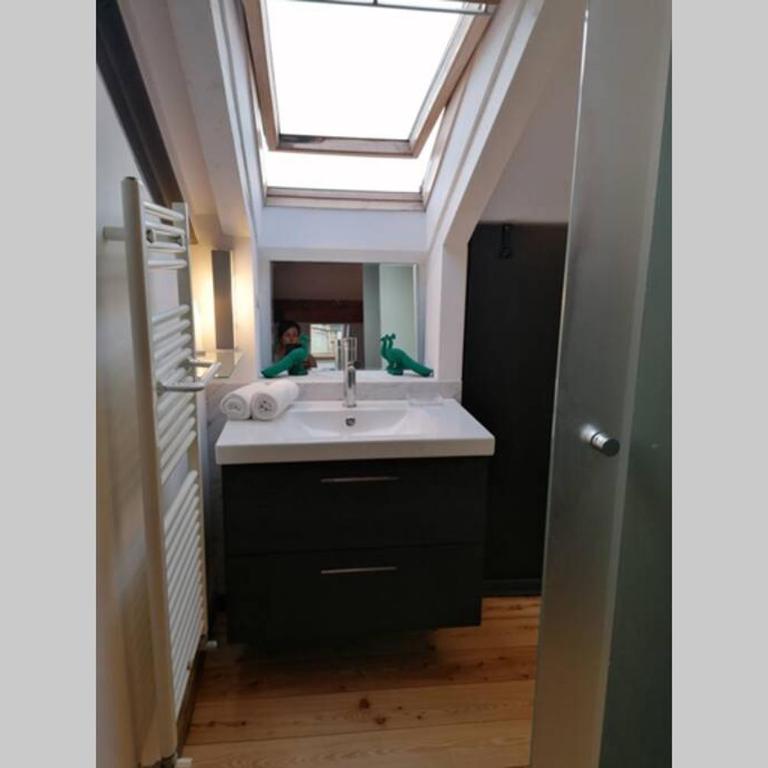 Arona 01 attic mansarda secondo piano no ascensore no hotel - Appartamento con 1 Camera da Letto - 30