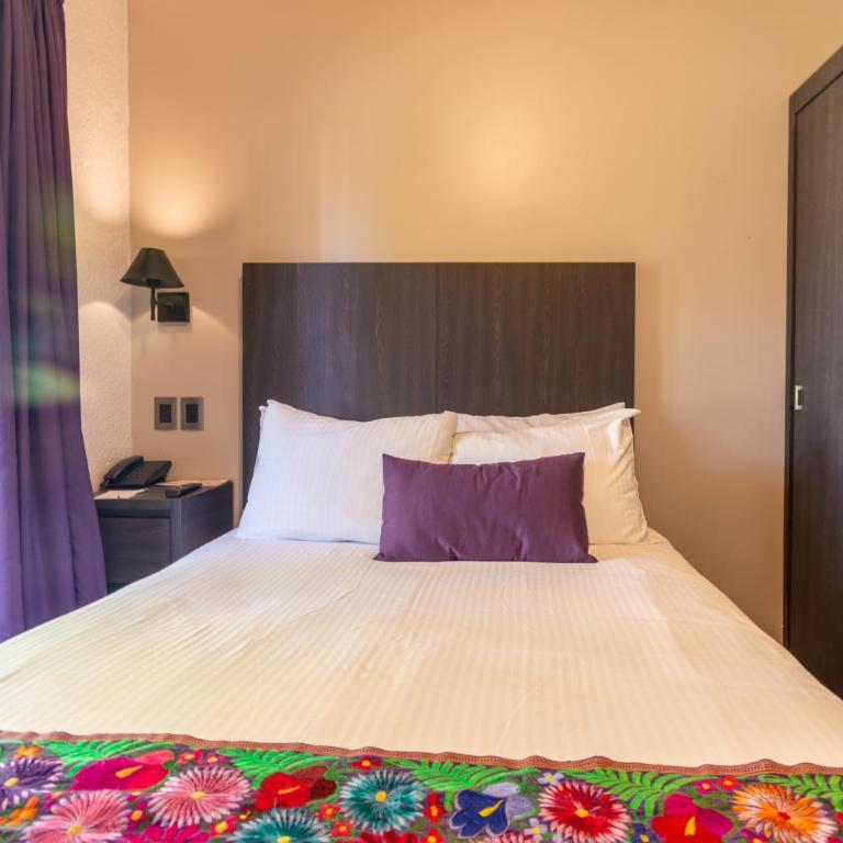 Hotel Flamingo Inn - Double Room - 8