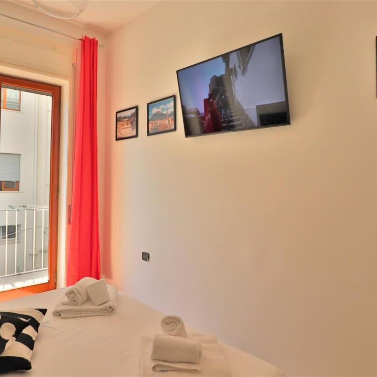 YourHome - NEW SUITE SORRENTO - Two-Bedroom Apartment - 29