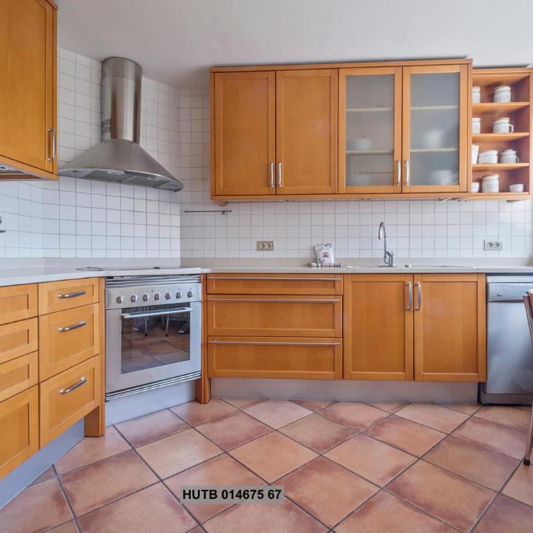 Alcam Vila Olímpica - Three-Bedroom Apartment - 15