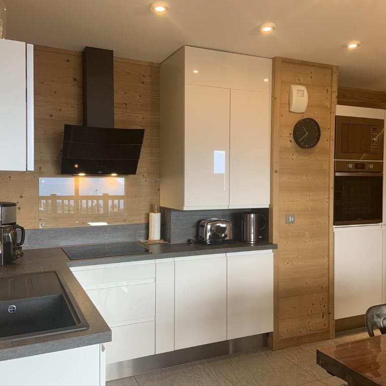 ODYSSEE D103 Appartement chaleureux sur les pistes - Appartement avec Vue sur la Montagne - 1