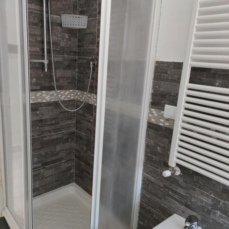 Casa Carlo La Spezia - Appartamento con 2 Camere da Letto - 11