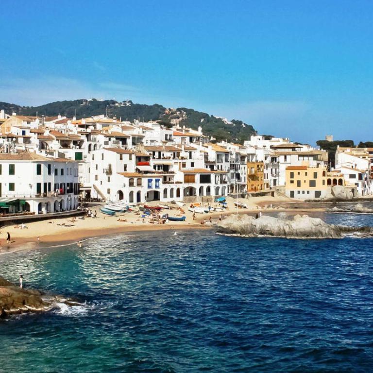Espectacular apartamento con piscina en Calella de Palafrugell - Apartamento de 1 dormitorio - 35