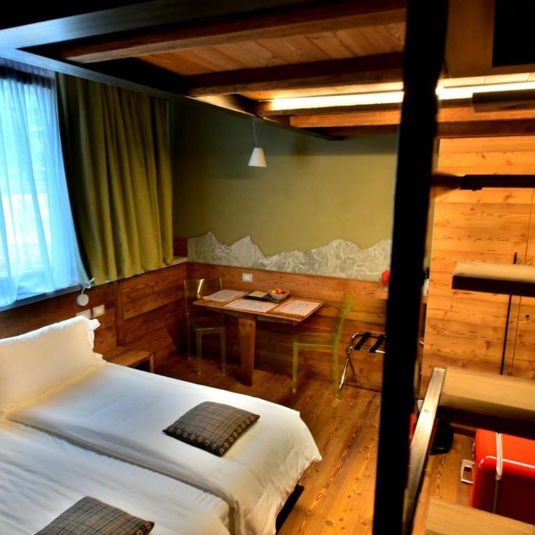 MH Olen Boutique Hotel - Camera King con Vista Montagne - 2