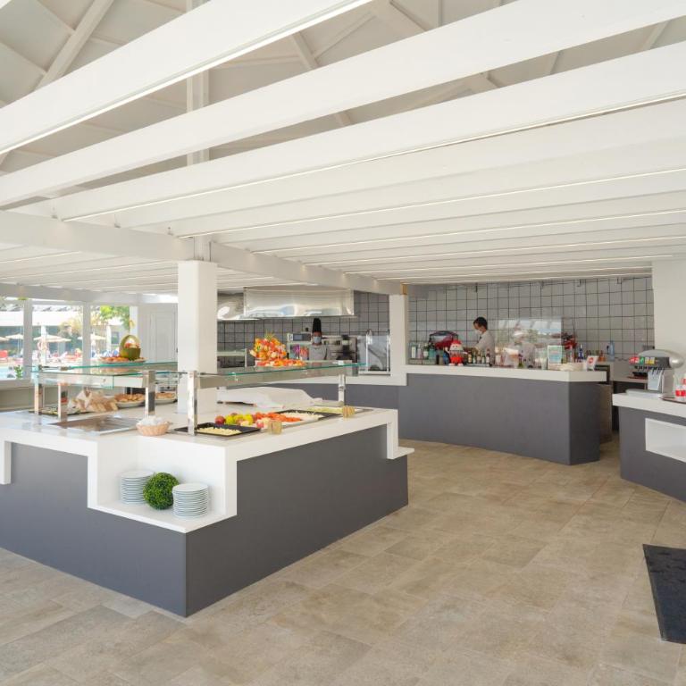 Relaxia Lanzasur Club - Aqualava Water Park - Bungalow (2 adultos + 1 niño) - 12