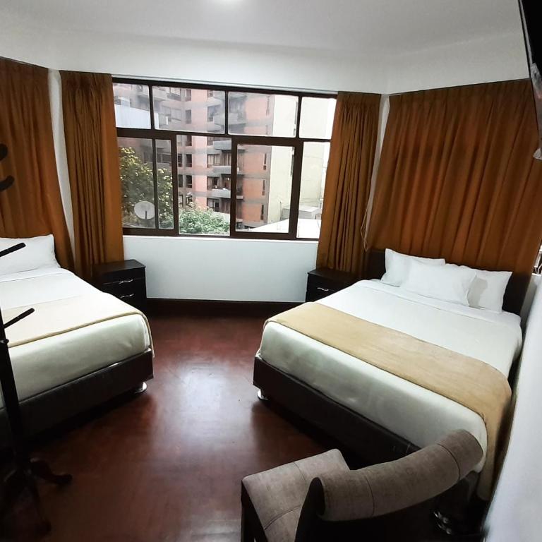 APARTAMENTO ENTERO EN CENTRO DE MIRAFLORES - Habitación Matrimonial - Apartamento de 1 dormitorio - 4