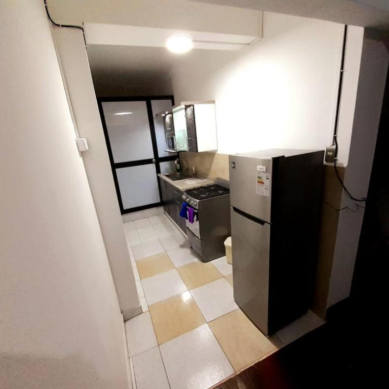 APARTAMENTO ENTERO EN CENTRO DE MIRAFLORES - Habitación Matrimonial - Apartamento de 1 dormitorio - 11