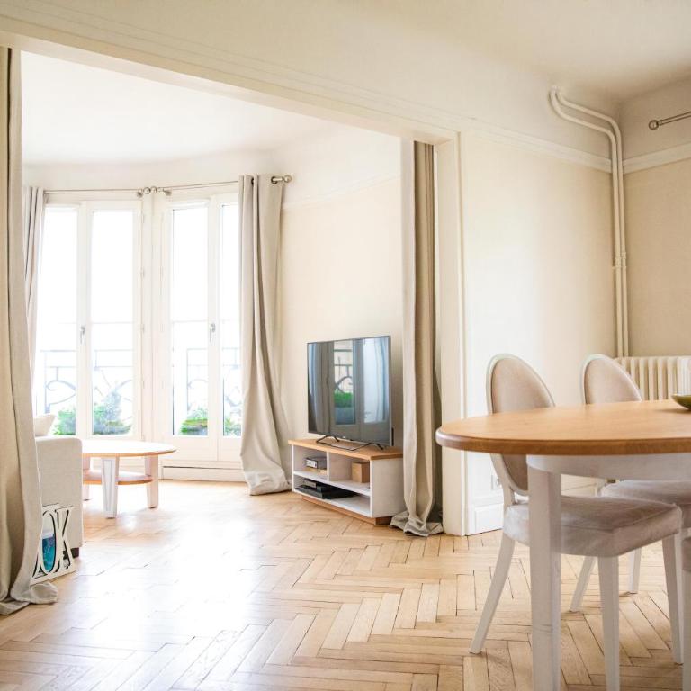 Romantic Nest - Appartement 1 Chambre - 2
