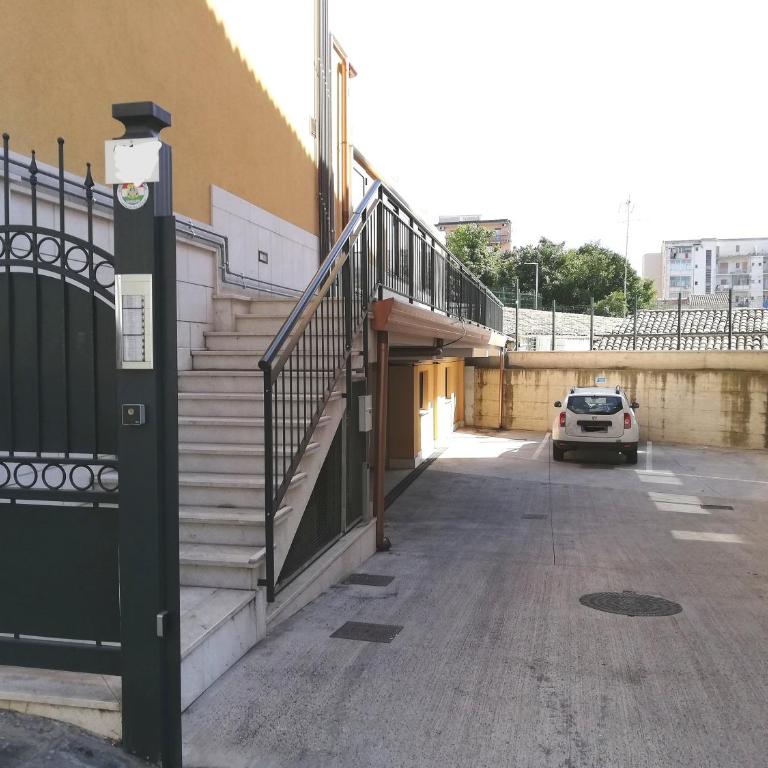 Friends & Family Apartment - Free parking car - Two-Bedroom Apartment - 26