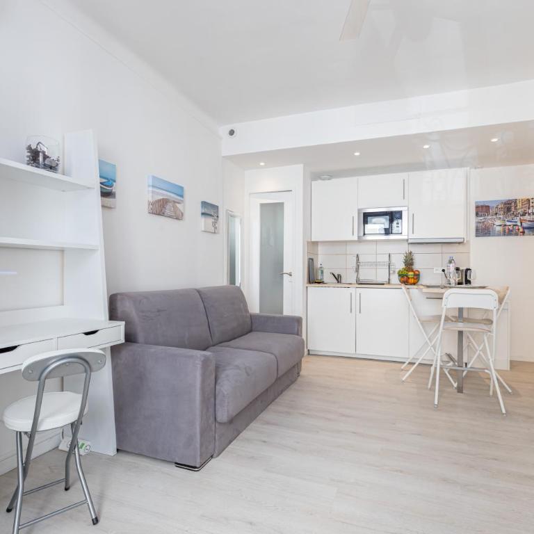 Promenade des Anglais . Nice - Appartement 1 Chambre - 12
