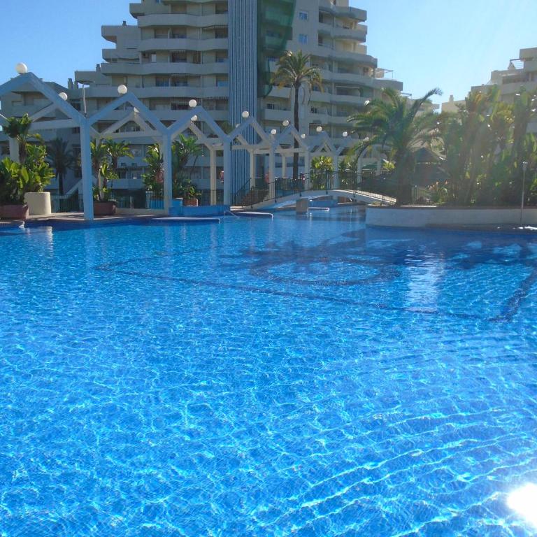 BENAL BEACH Superb Beach front 1 Bedroom Apartment, Sleeps 5 - Apartamento de 1 dormitorio - 20