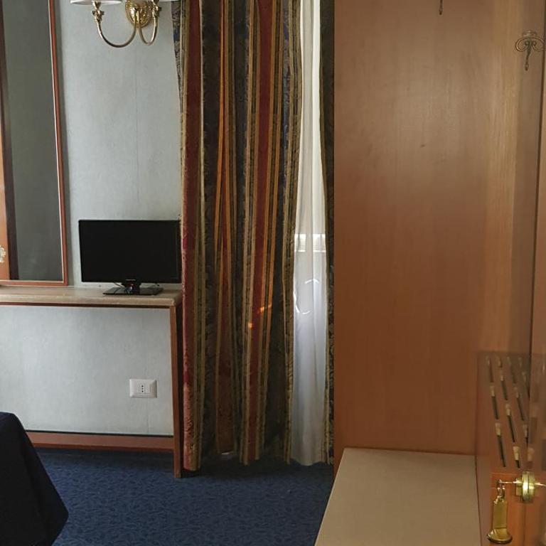 Hotel Silva - Single Room - 4