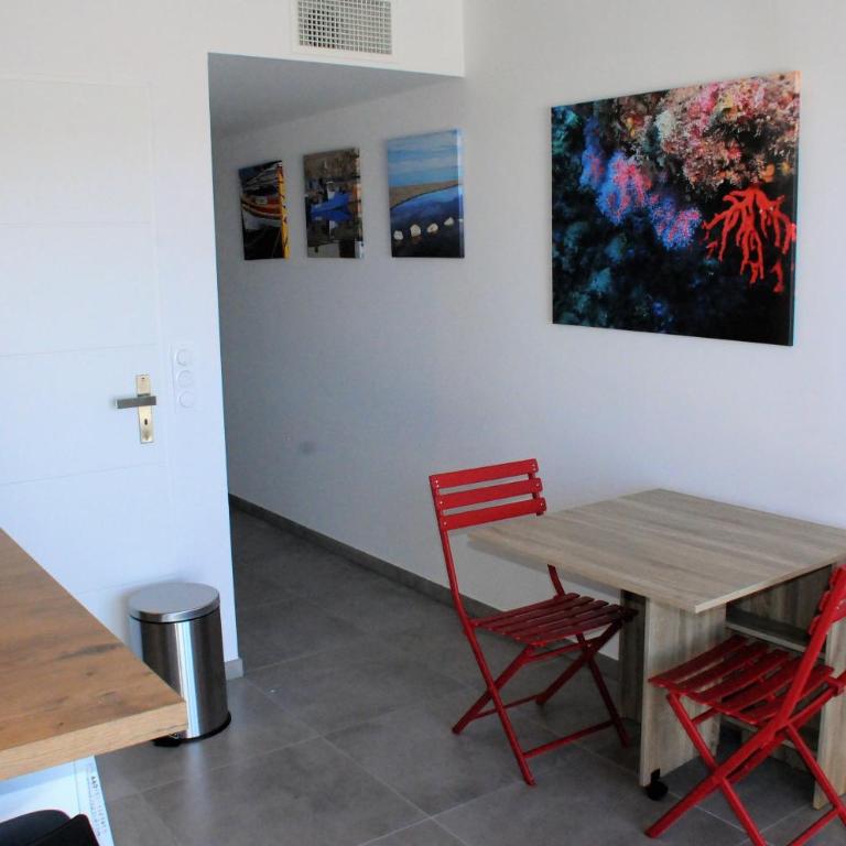 Appartement avec grande terrasse vue sur mer - One-Bedroom Apartment - 5