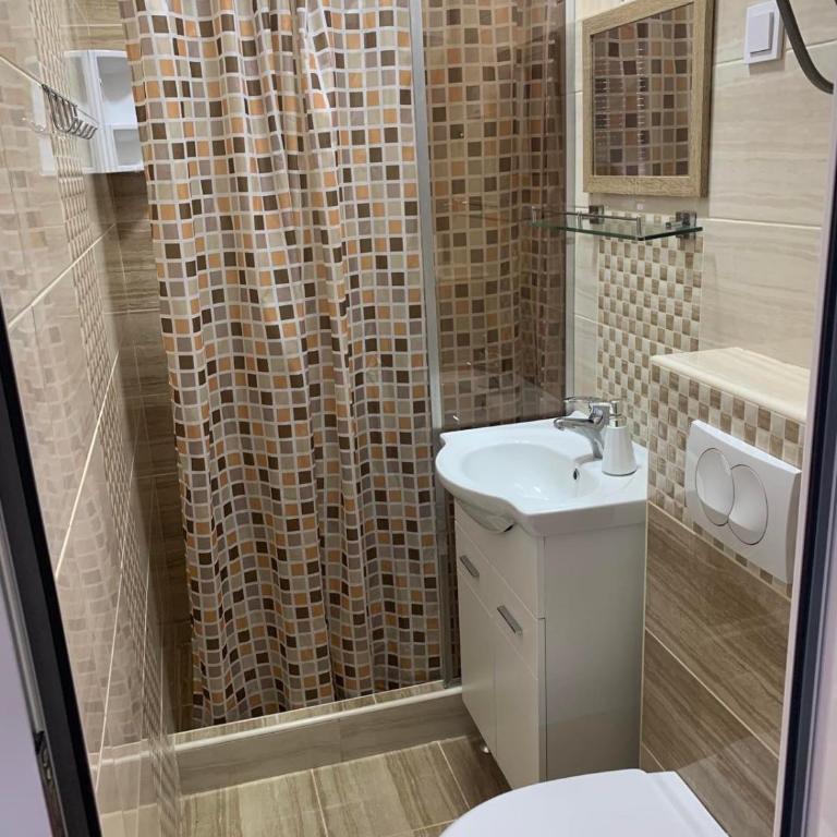 Guesthouse Vila Tamburic - Double Room - 3
