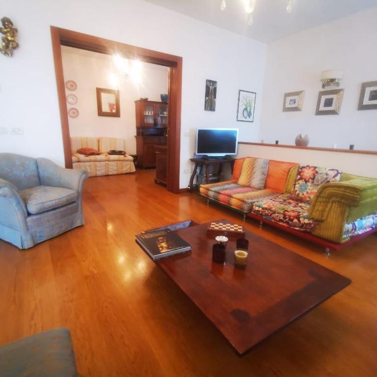 Villa Liberty - Appartamento con Vista Giardino - 16
