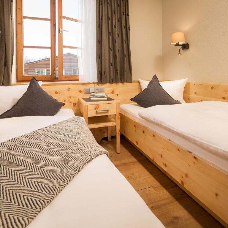 Hotel Weinbauer - Familienzimmer mit Balkon - 5