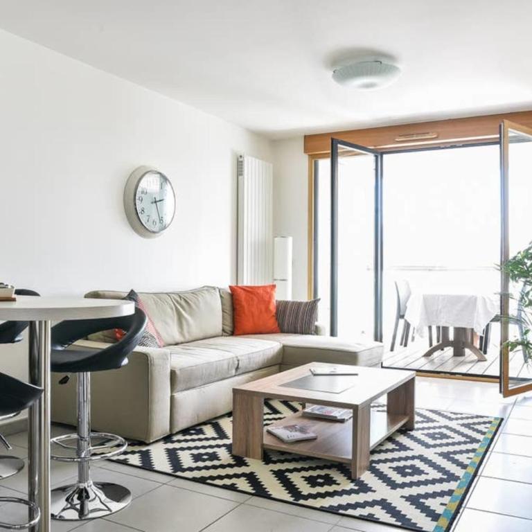 Appartement l'Opale - T2 48m avec parking à 300m du Lac d'Annecy - Apartment - 1