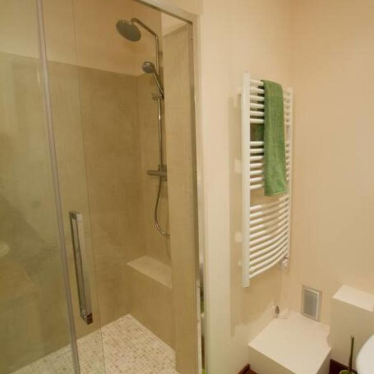 Joli 3 pièces en centre ville - Appartement - 15
