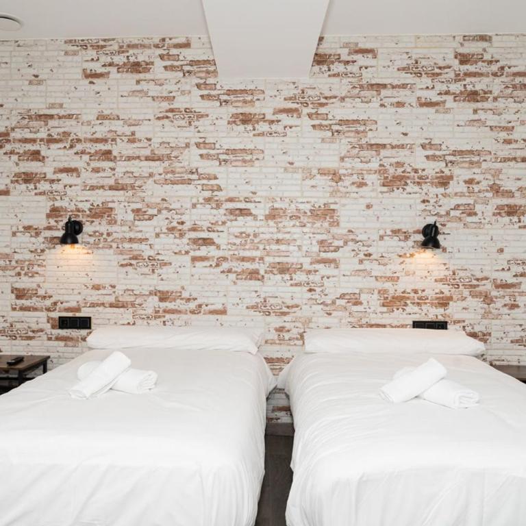 Pension H30 SALCES Self check in Licencia HBI01292 - Quadruple Room - 5
