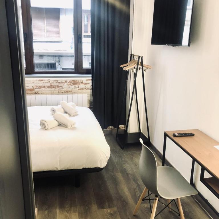 Pension H30 SALCES Self check in Licencia HBI01292 - Single Room - 3