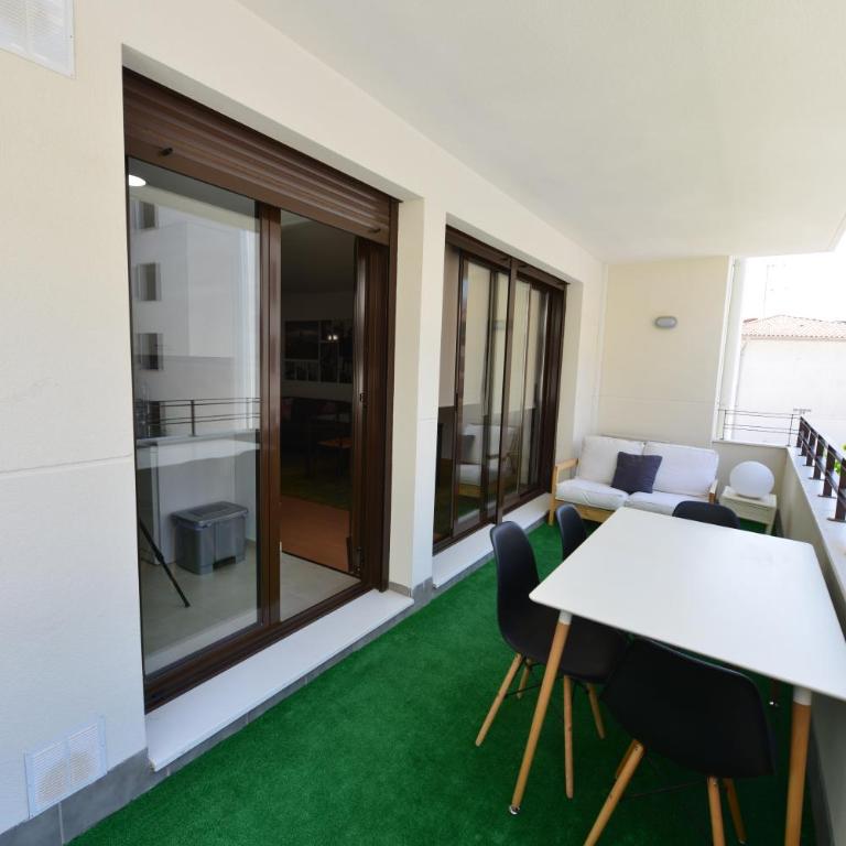Apartamento CERCA PLAYA CON BALCON Y BBQ - Apartamento de 2 dormitorios - 2
